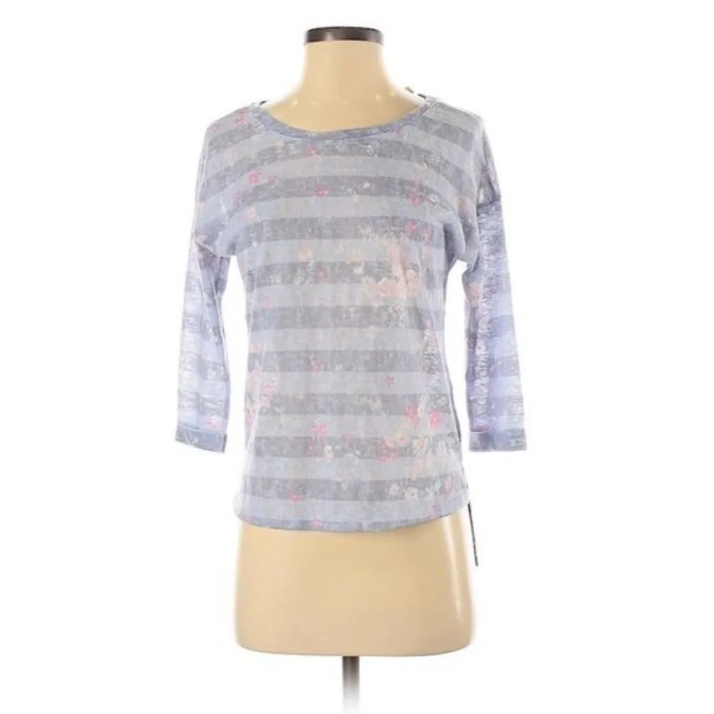 LC Lauren Conrad Striped Floral Sweater Size XS Blue Lightweight 3/4 Sleeves - Image 2