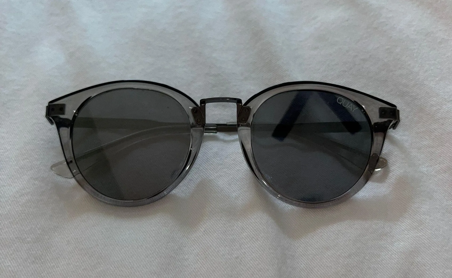 Quay Australia Gotta Run Sunglasses - Image 5