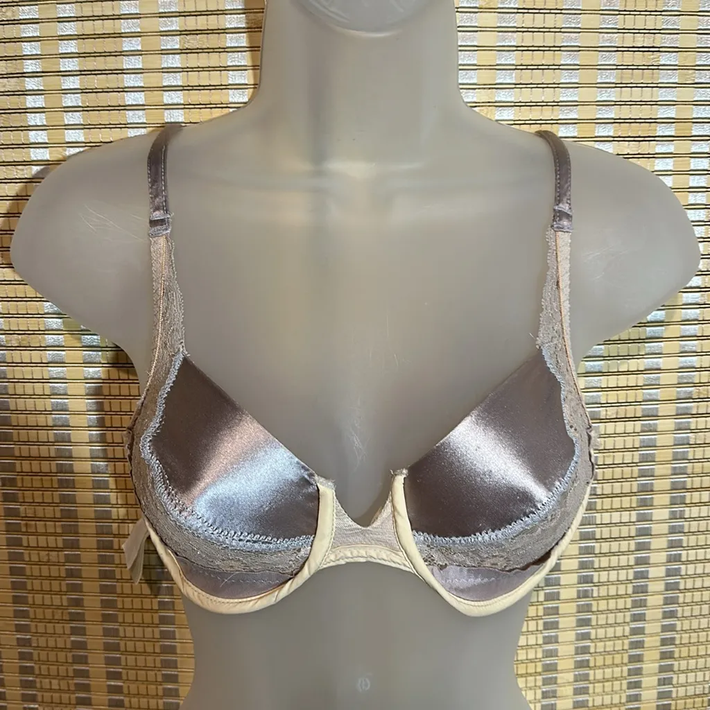 Victoria’s Secret Gold Label 1980s/1990s Gold Satin Lace Underwire Brand 34B - Image 11