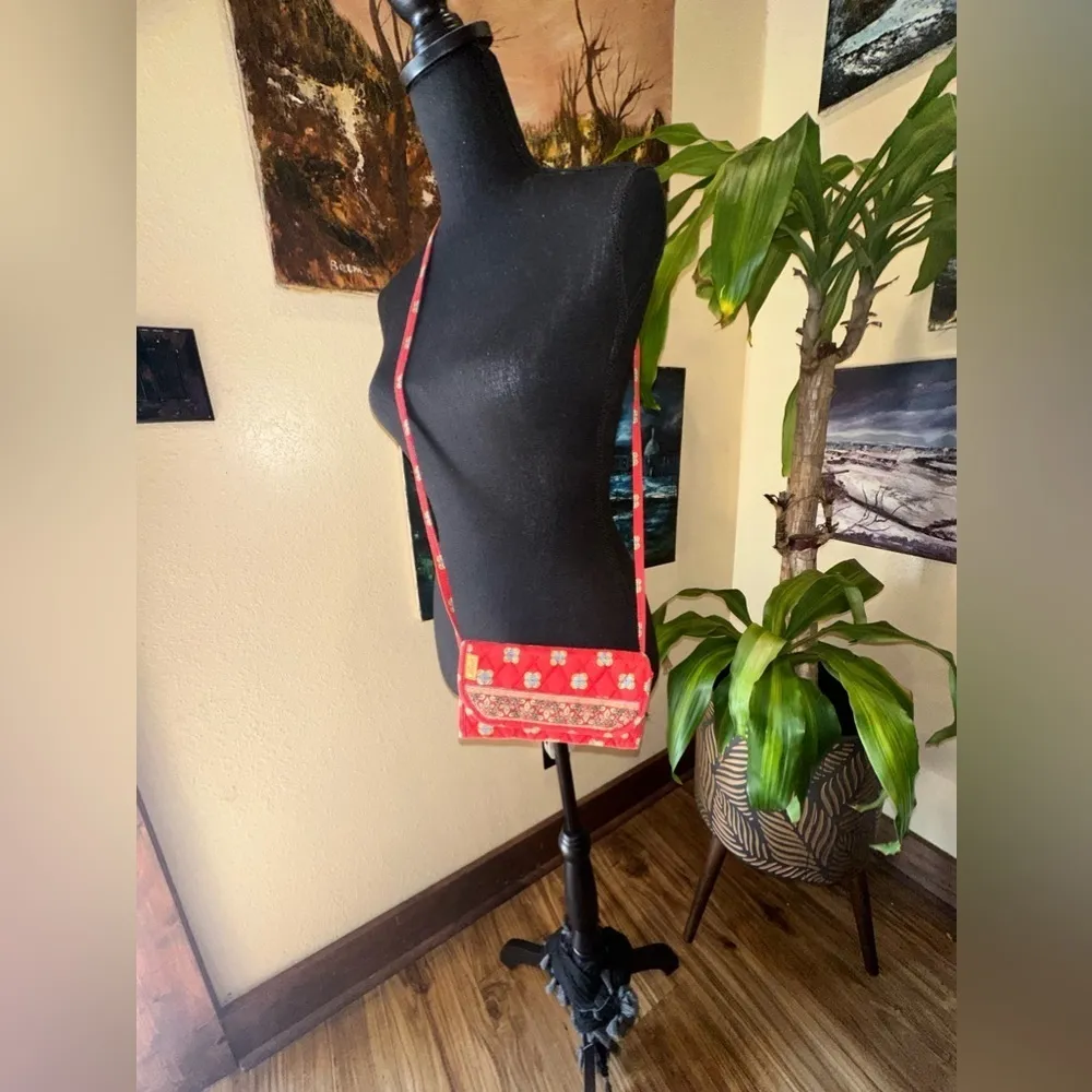 MAGGIB crossbody wallet/bag perfect for travels 
Red and yellow - Image 11