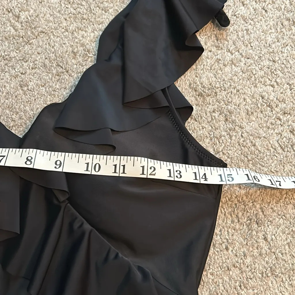 Blooming Jelly Amazon Black Ruffle One Piece Swimsuit- L‎ - Image 3