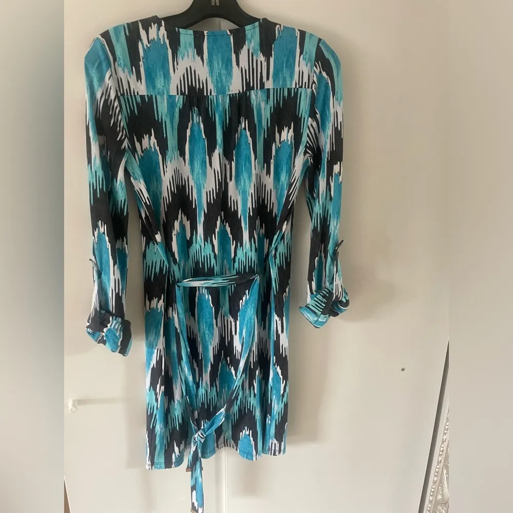 MICHAEL Michael Kors Blue Sheath Dress with Cuffed Sleeves - Image 3