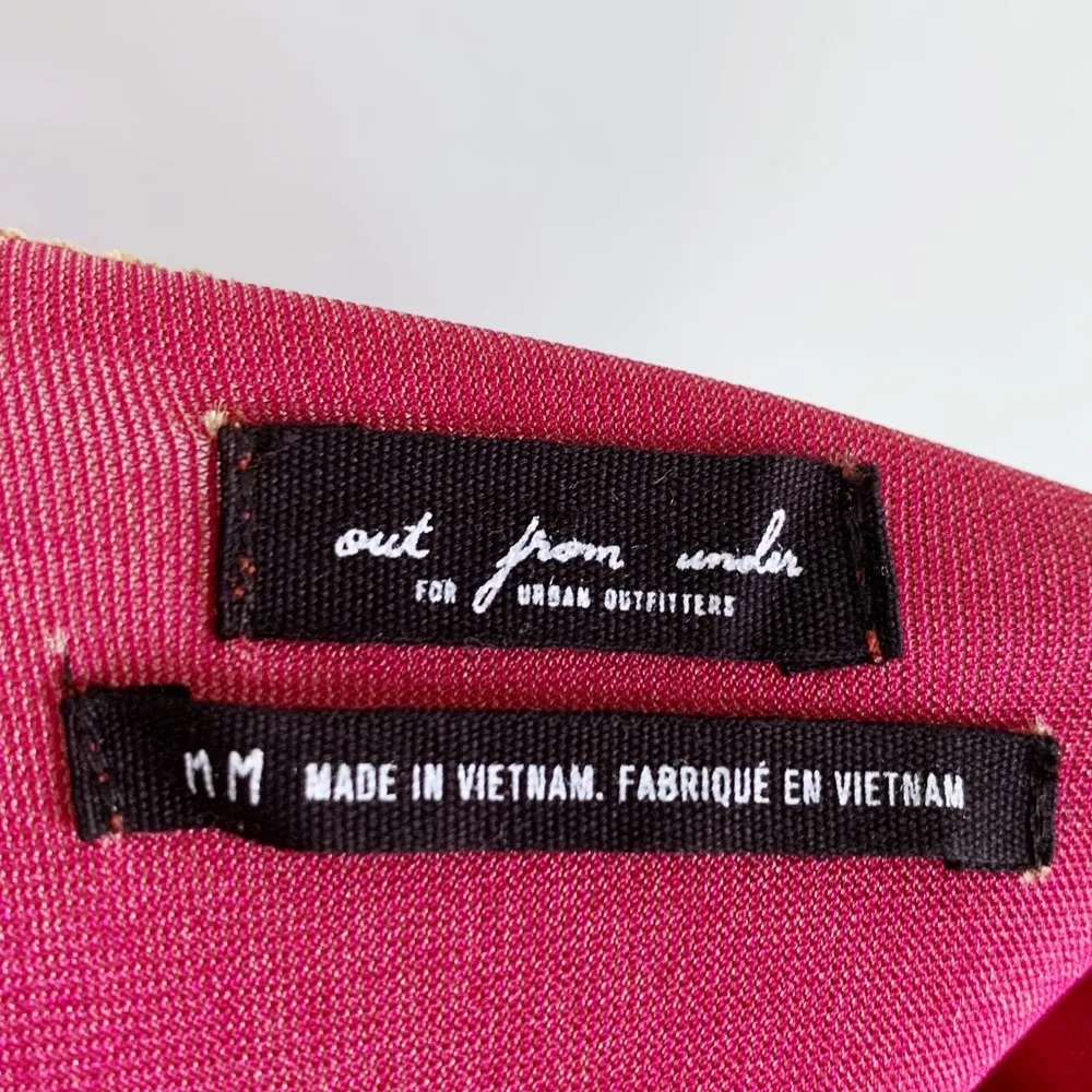 UO Out From Under Everly Crushed Velvet Off-The-Shoulder Bodysuit Medium - Image 4