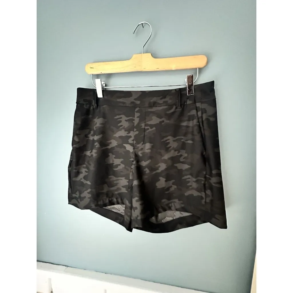 Spanx Shapeup Shorts Women’s Black Camo Size M Sunshine Stretch - Image 3