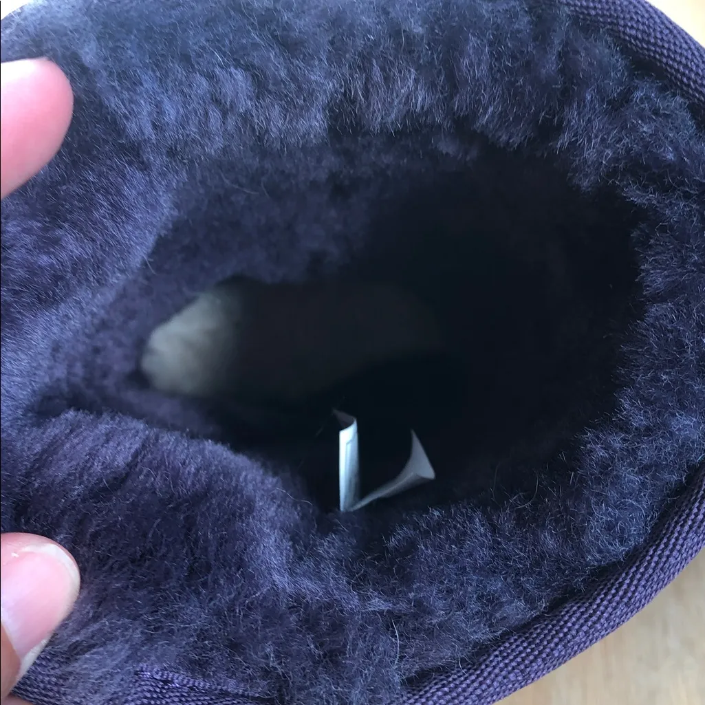 purple UGGS Short II women’s size 8 - Image 9
