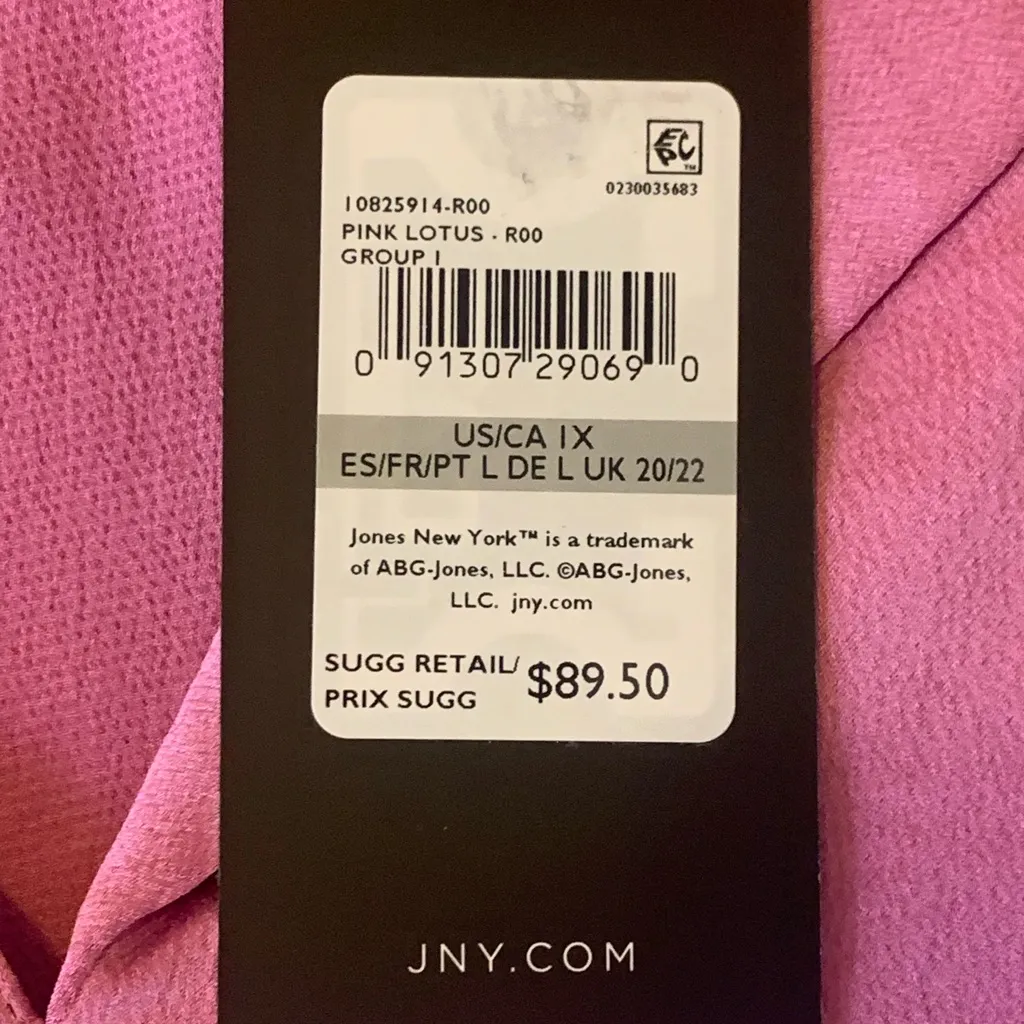 Jones New York NWT Blouse 1X Pink Lotus V-neck Shiny Top Slit sleeve detail - Image 3