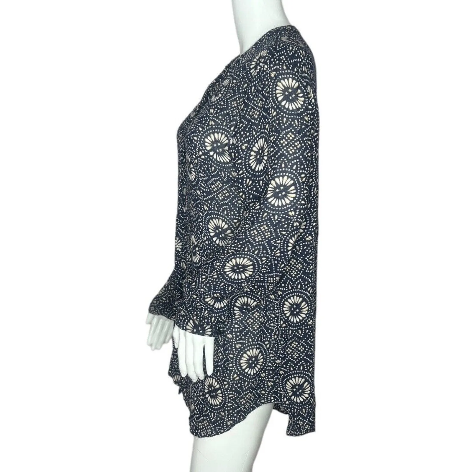 Lucky Brand Shirt Womens Medium Navy Blue Cream Floral Button‎ Up Boho Casual - Image 3