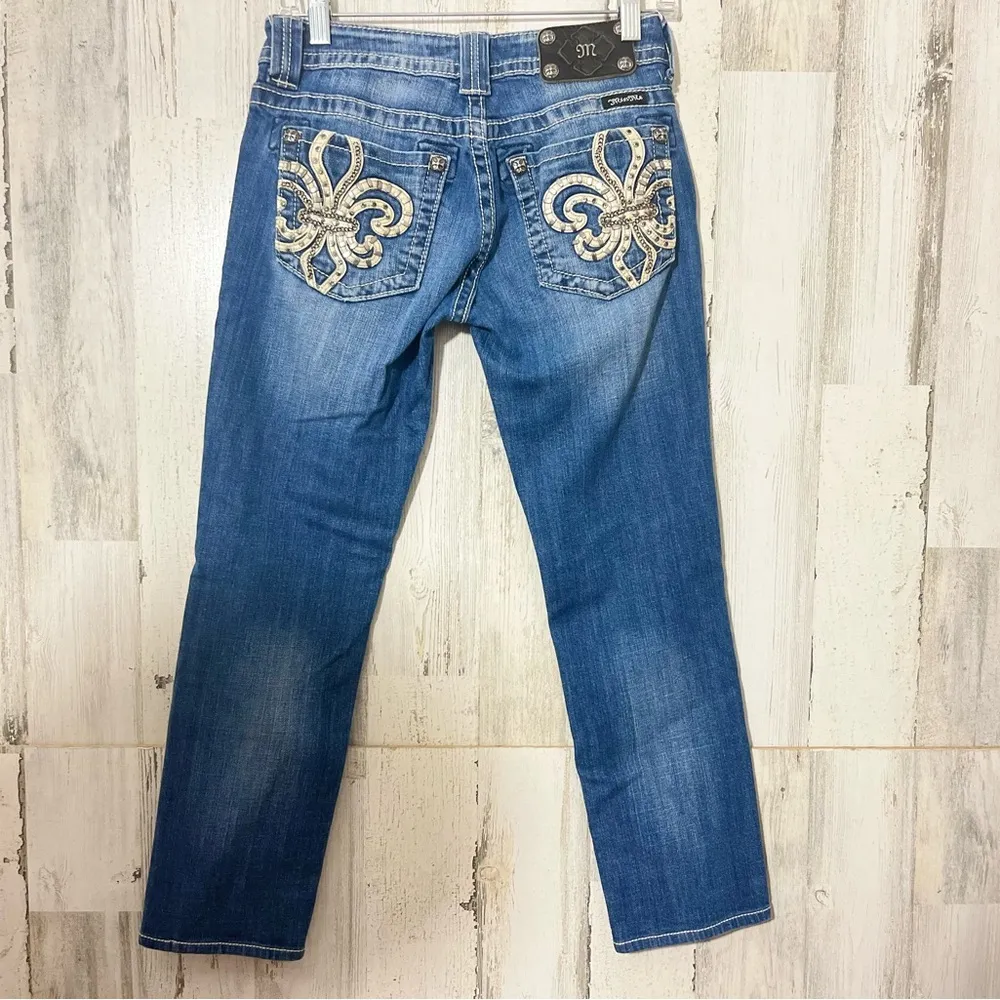 MISS ME Distressed Fleur de lis Rhinestones Low Rise Skinny Jeans Size 27 - Image 10