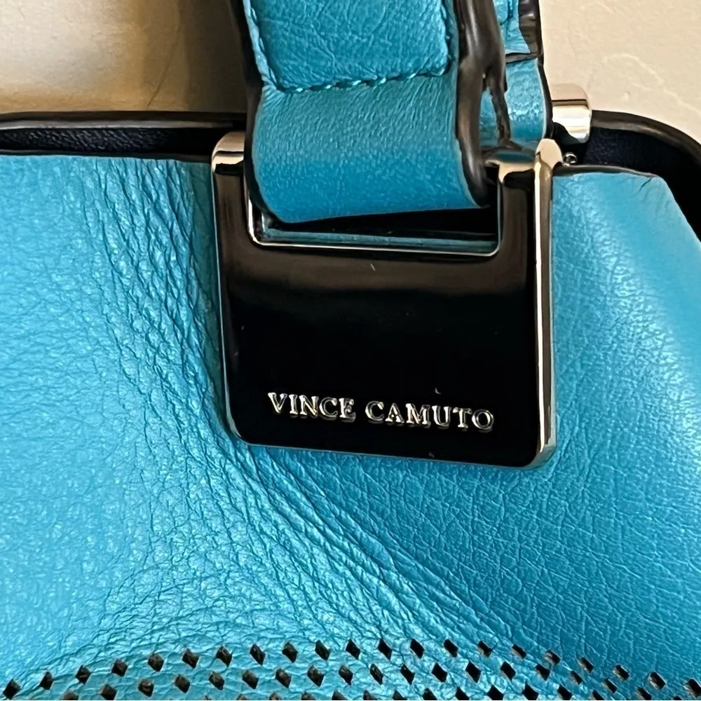 Vince Camuto Beatt blue Moon perforated leather satchel bag with strap EUC - Image 7