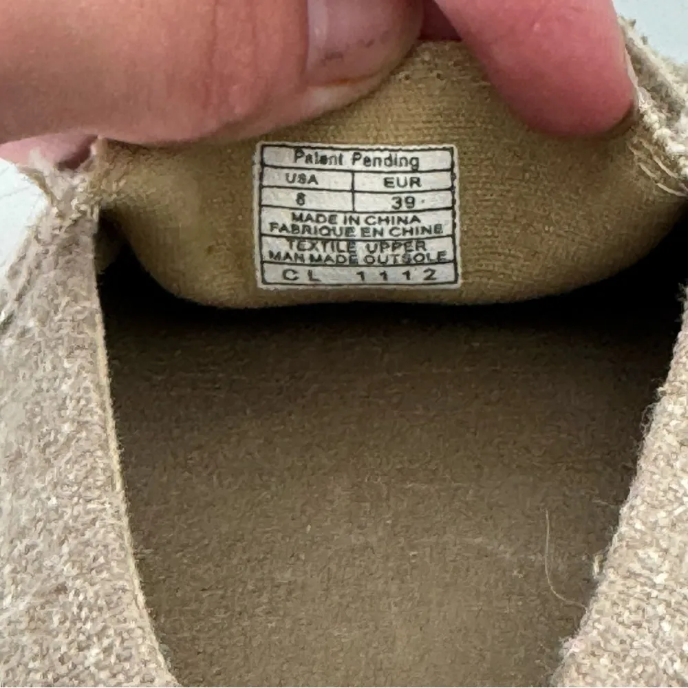 Sanuk Womens Tan Slip On Shoes Size 8 - Image 8