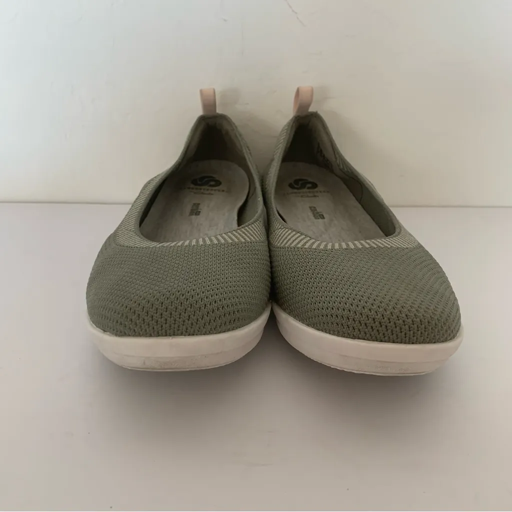 Clarks Cloudsteppers Ayla Paige Sage Green Knit Slip On Flats Size 8M - Image 5