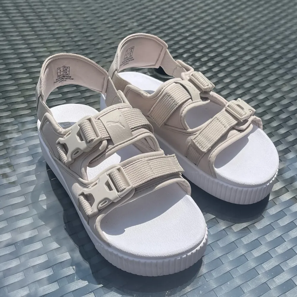 PUMA sport sandals open sneakers with two buckles chunky platform beige Sz US 7 - Image 6