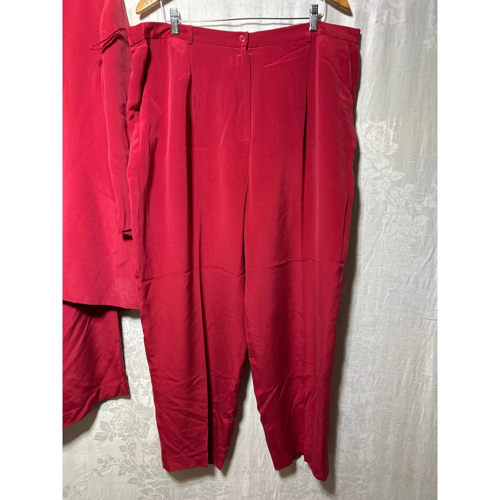 Vintage 100% Silk Suit 22W Red Blazer Jacket Pants Midi Skirt Jacket Style & Co - Image 4