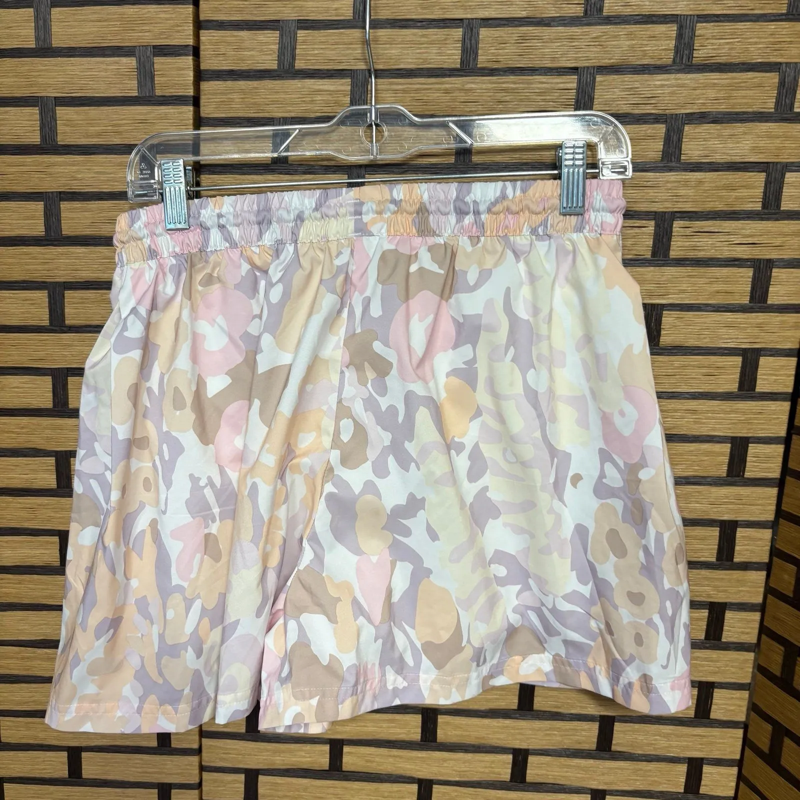 Adidas‎ Camo Shorts Size Small - Image 2