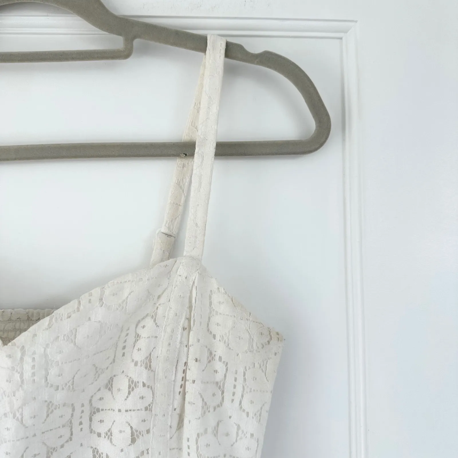 Lilly Pulitzer Lace Peplum Tank Top‎ Sleeveless Sweetheart Neckline Size 4 - Image 7