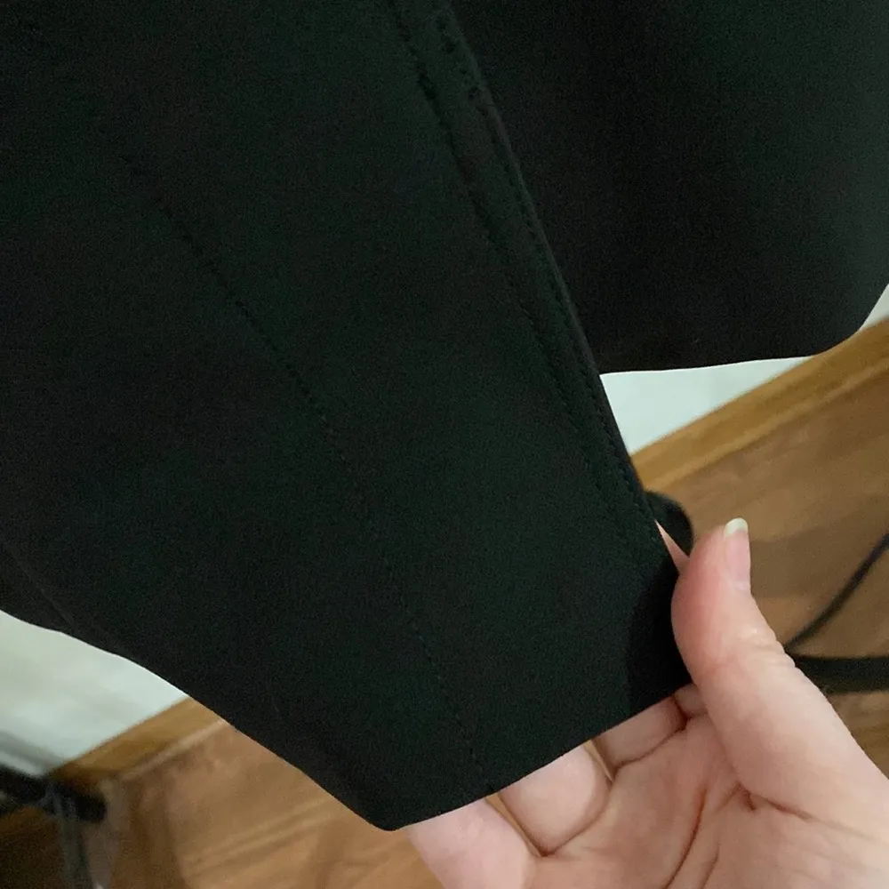 Talbots notched lapel concealed button placket short trench jacket black size 16 - Image 7