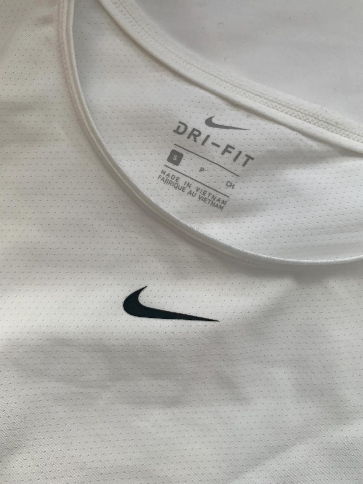 Nike Pro Dri-fit Long Sleeve Shirt Small - Image 2