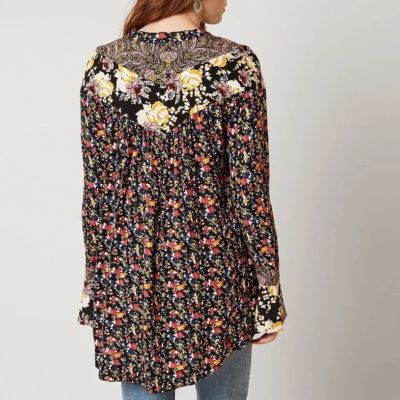 Free People Wildflower Fields Henley Top, Size M, EXCELLENT! - Image 4