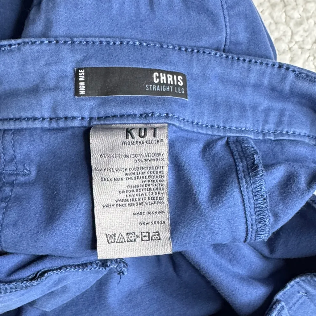 Kut from the Kloth Women's Chris High Rise Straight Leg Pants - Image 4