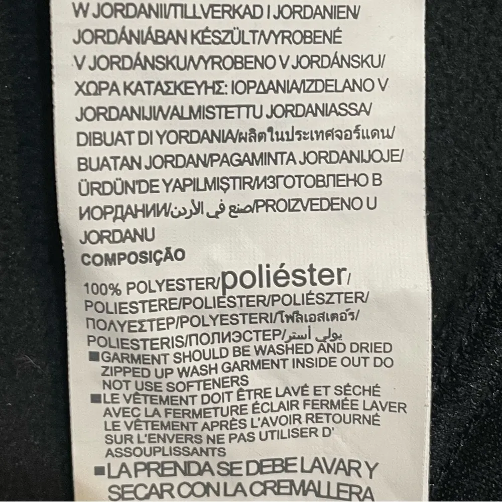 Under Armour Women’s Hooded Vest - Image 11