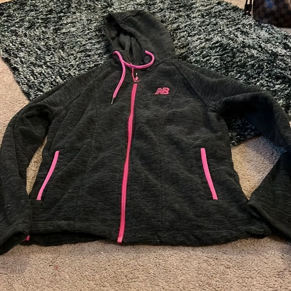 New balance grey zip up Small - Image 2