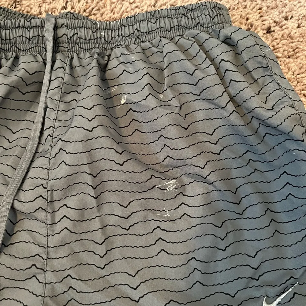 Nike Dri-Fit Tempo Running Shorts - Image 2
