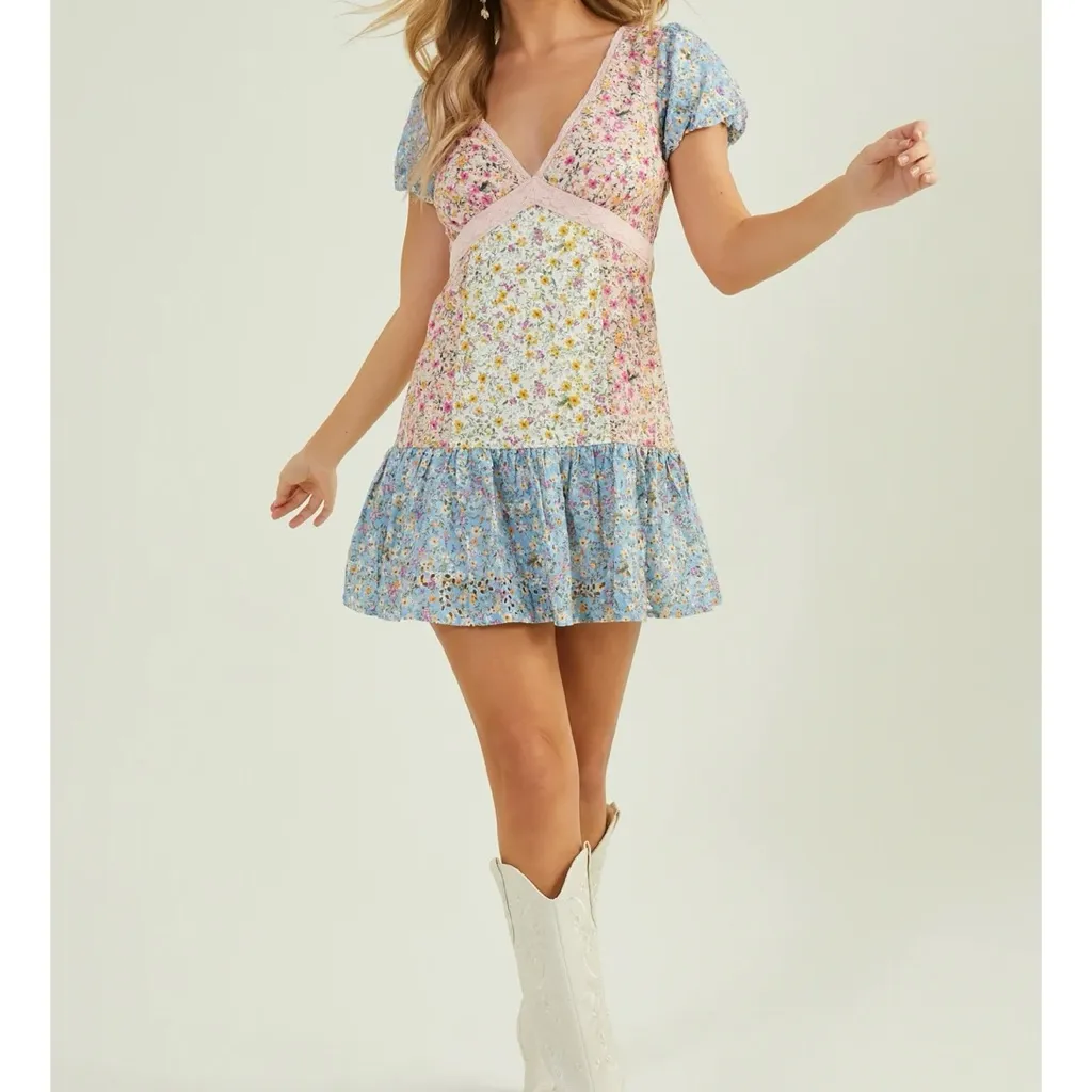 NEW Altar’d State Floral Mini Dress Size Medium NWT - Image 3