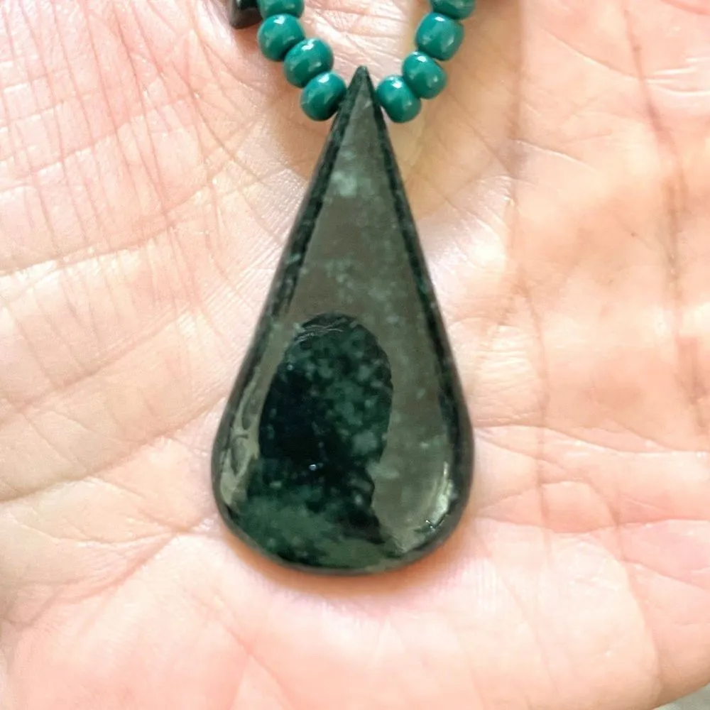 Green Jasper hematite pendant necklace - Image 10