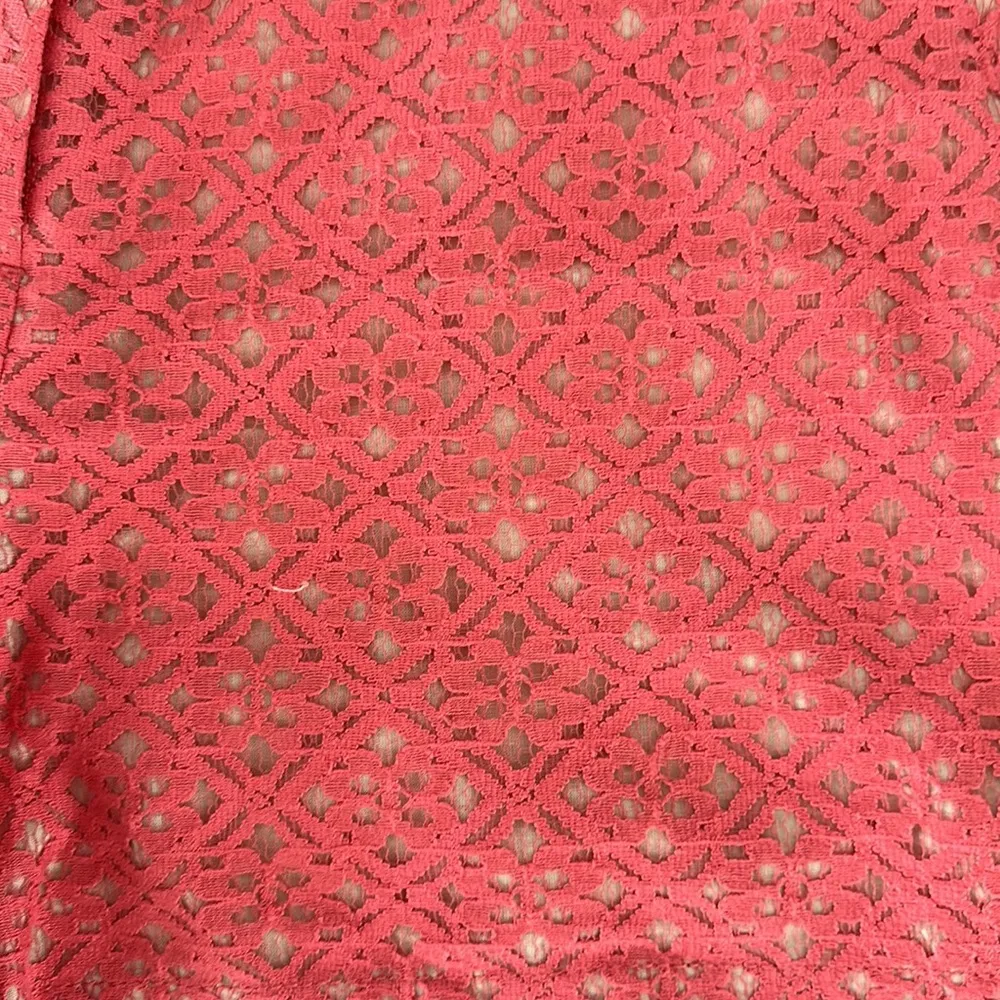 Loft Shorts Women Coral Mid Rise Floral Lace Flat Front Zip Closure Size 8 - Image 4