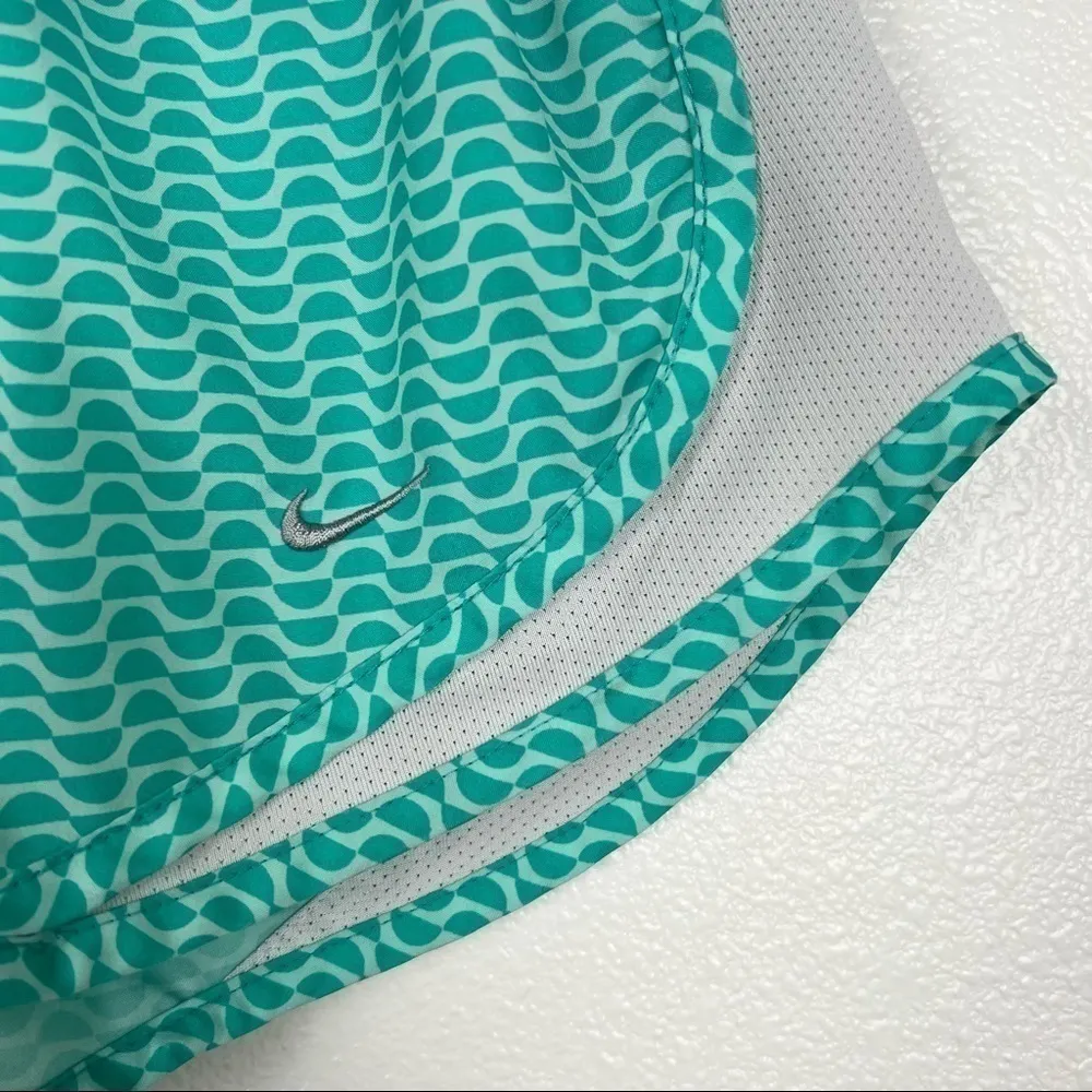 NIKE Lined Running Shorts Blue White Sz XS‎ - Image 2