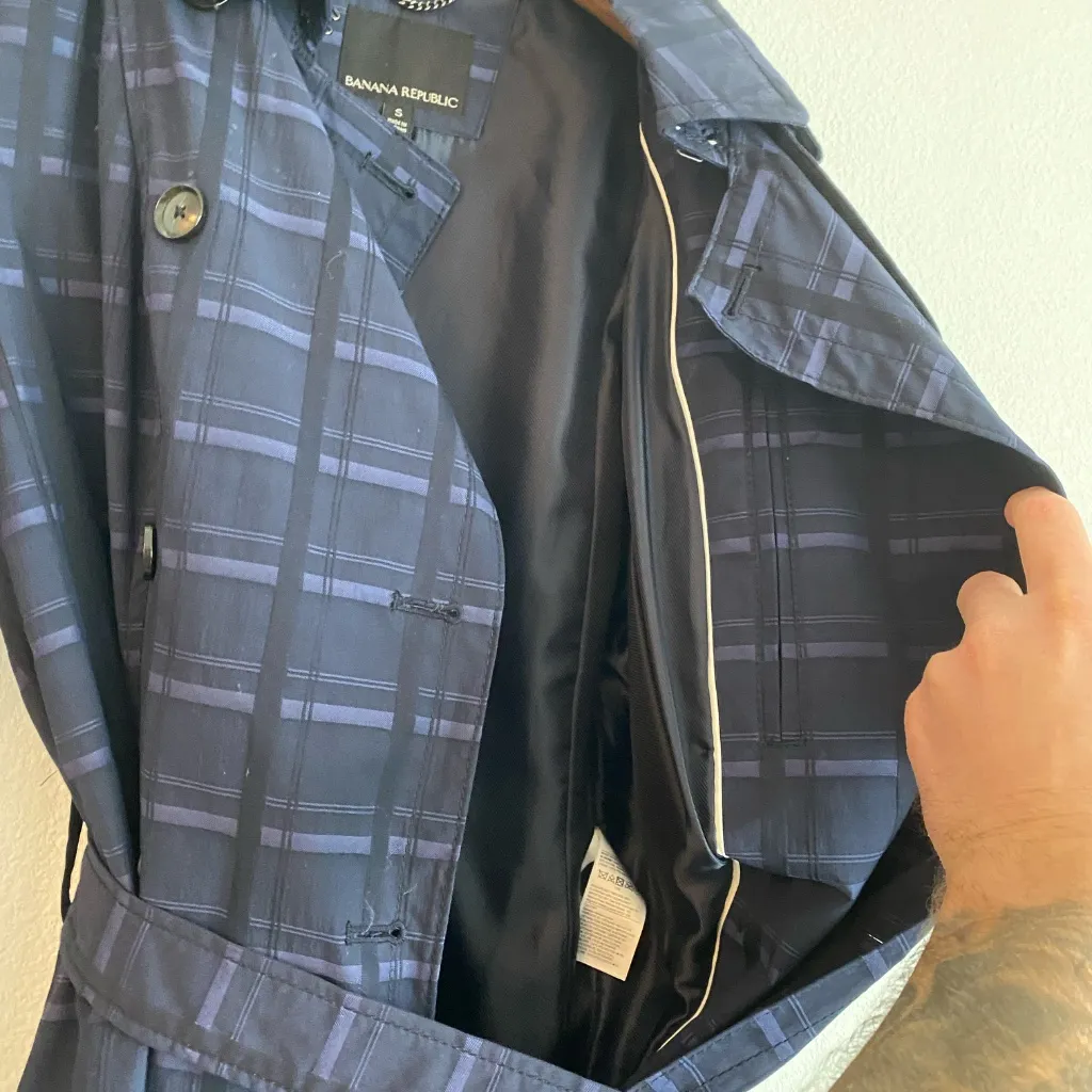 Banana Republic Women's Mid Length Madra Plaid Trench Coat - Small - Image 7