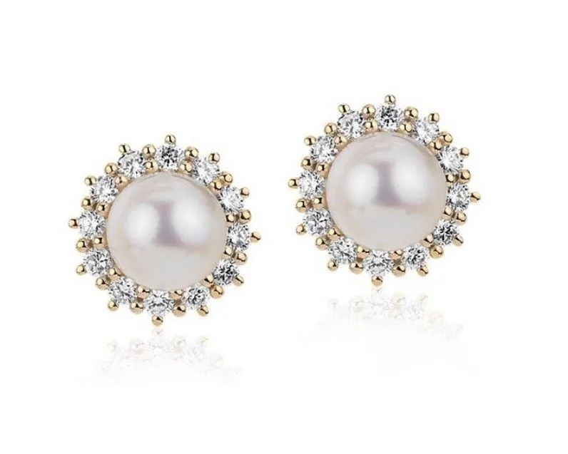 Versona Pearl Earrings - Image 2