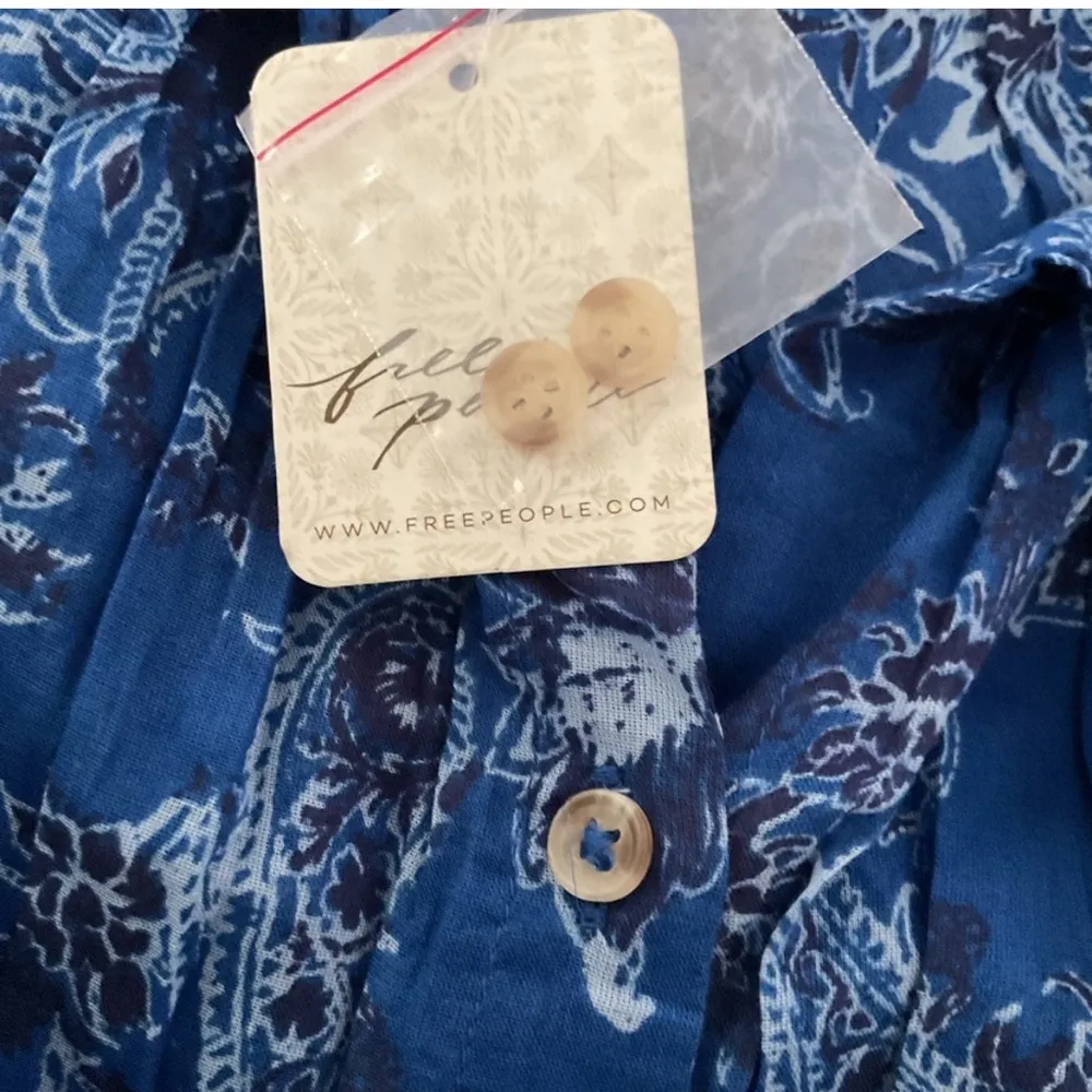 Free People Rose Bud Blouse Size Large NWT - Image 8