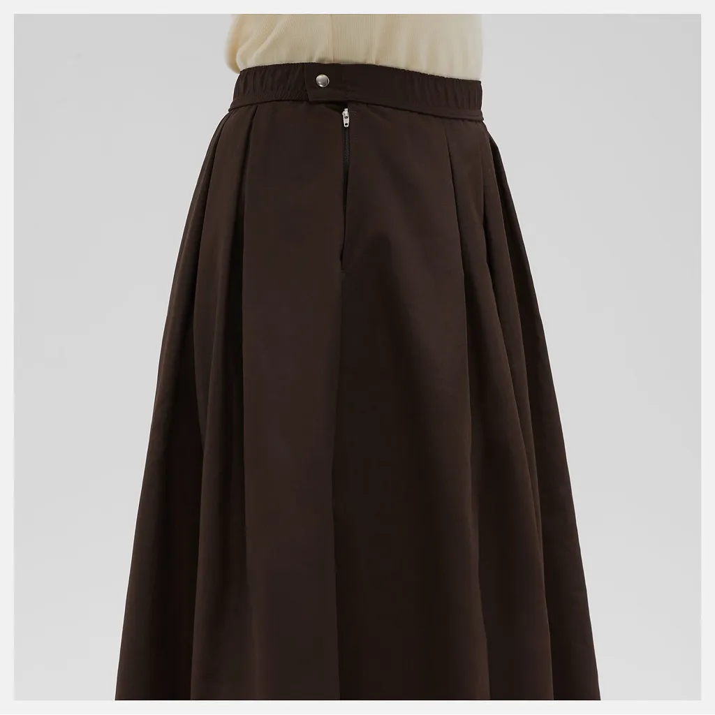 New Balance Made In USA Collection Pleated Midi Skirt in Rich Earth Size XS - Image 5