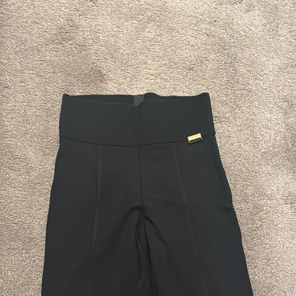 Calvin Klein Bottoms SIZE S - Image 2