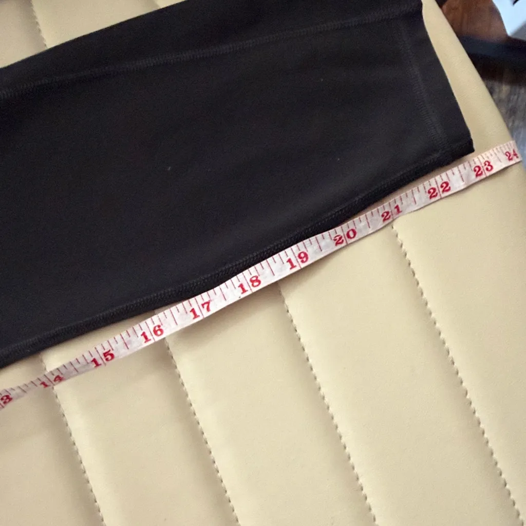 Fabletics PurLux side pocket leggings super soft stretchy fits S/M - Image 10