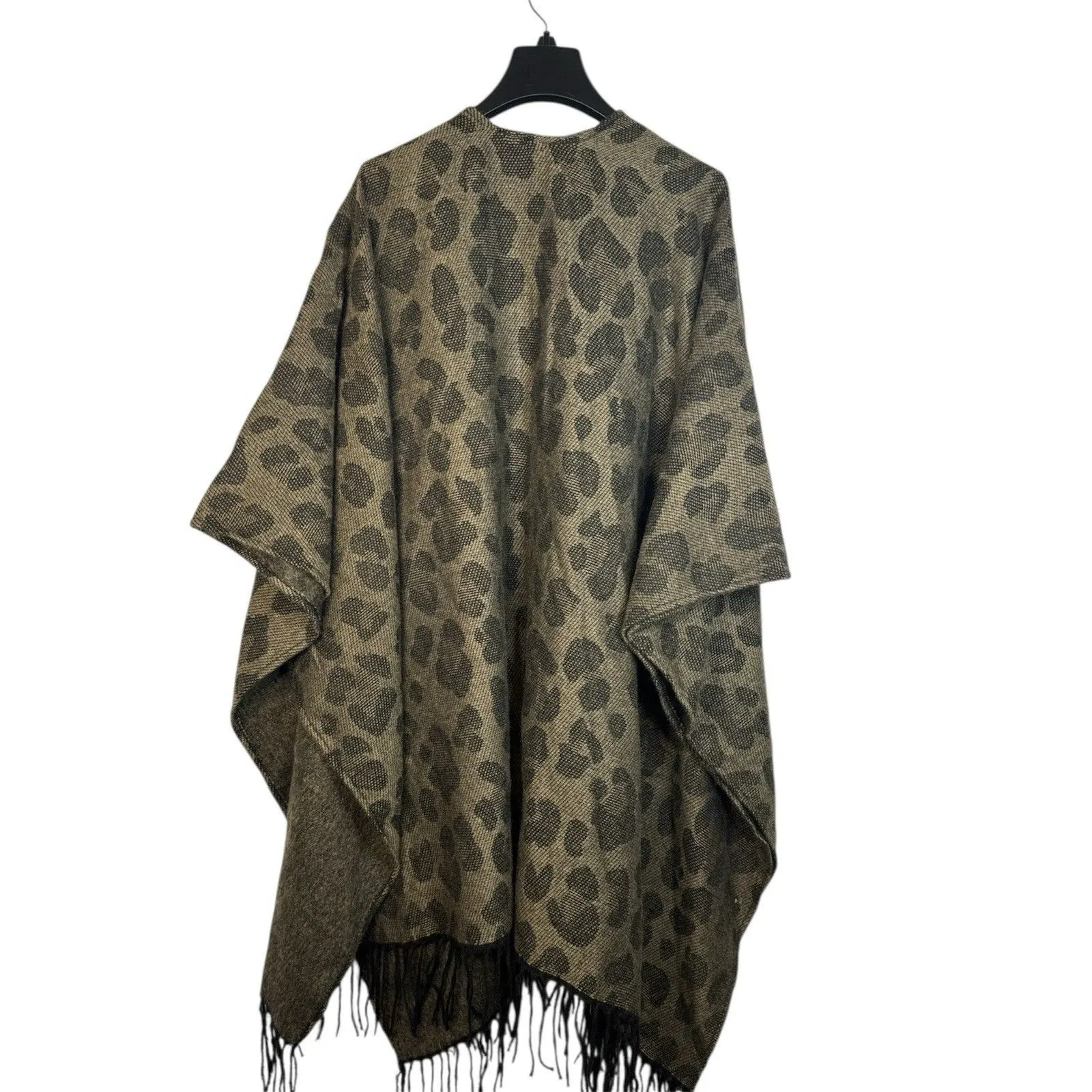 Woolrich Leopard Animal Print Cozy Blanket Wrap Shawl With Fringe‎ Trim One Size - Image 4