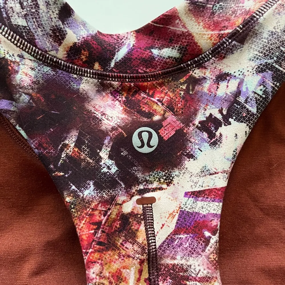 lululemon athletica Everlux & Mesh Cropped Tank -Size 2 - Image 6