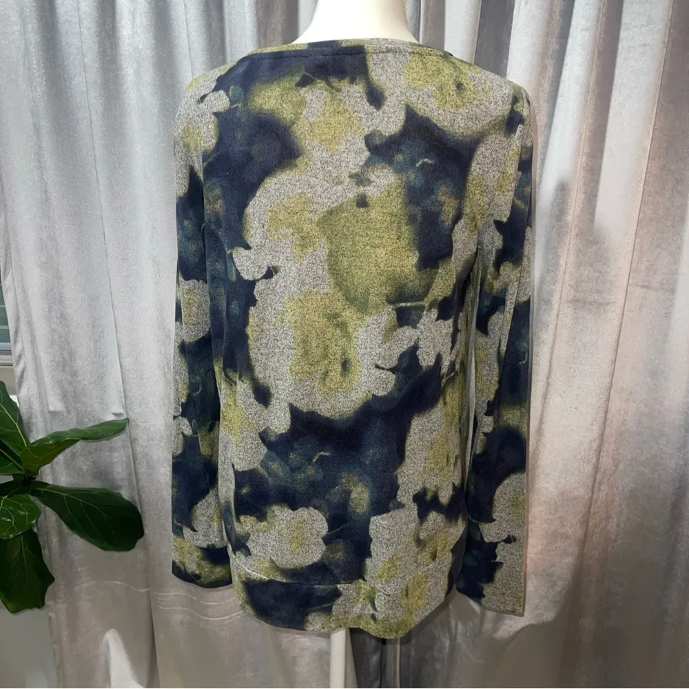 Simply Vera-VeraWang Women's Long Sleeve Top Blue/Green/Gray Tie Dyed- Medium - Image 4