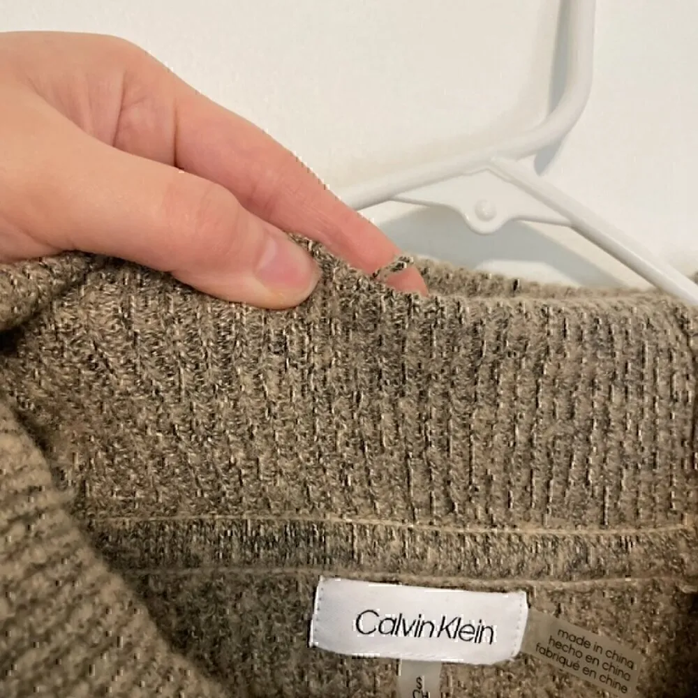 CALVIN KLEIN Beige Tan Black Chunky Knit Cable Knit Diamond Cowl Neck Sweater S - Image 8