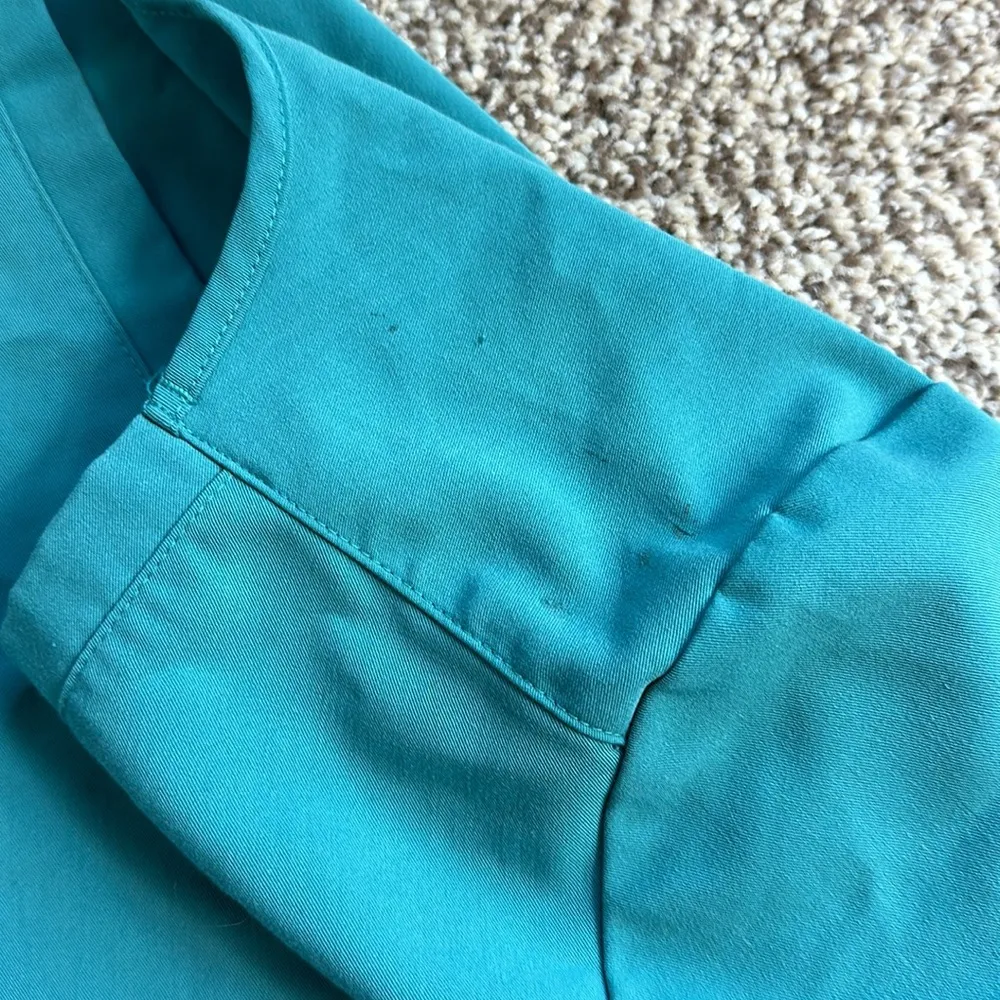 FIGS Caterina 1 Pocket Scrub Top - Image 4