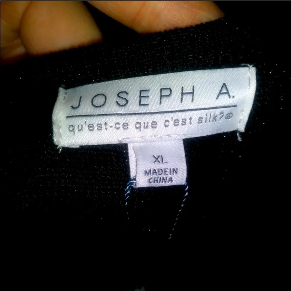Joseph A NWT  black sparkly long sleeve blouse - Image 7