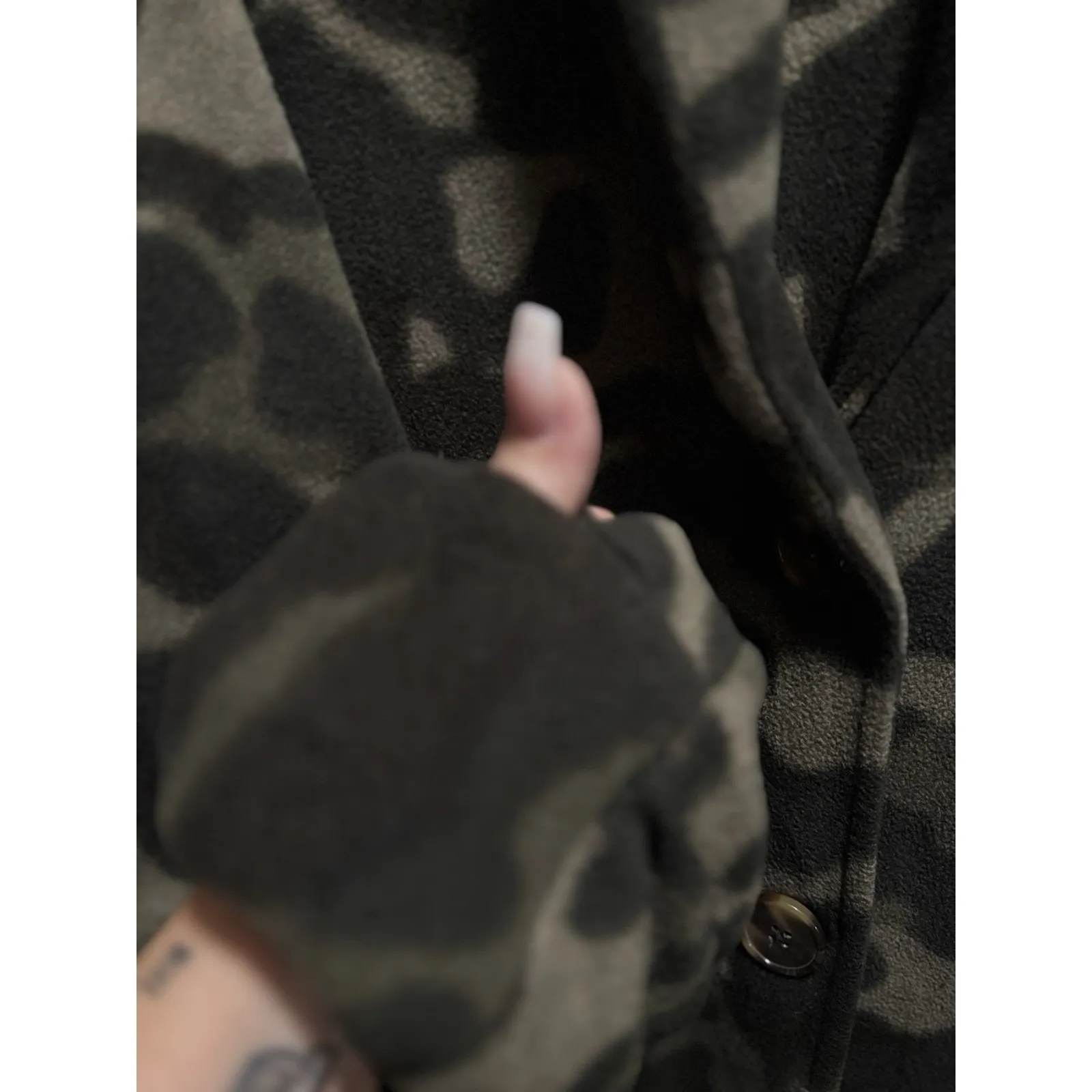 Cuddl Duds Fleecewear Stretch Button Front Cardigan Camo Green Size L Soft Warm - Image 4