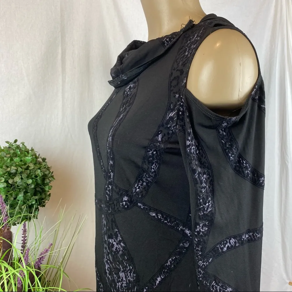 Svetlana Black Animal Print Long Sleeve Form Fitting Top 10 - Image 4