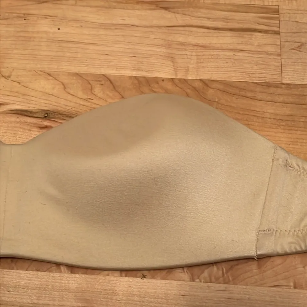 Wacoal Staying Power Wire Free Strapless Bra NWOT - 34B - Image 13