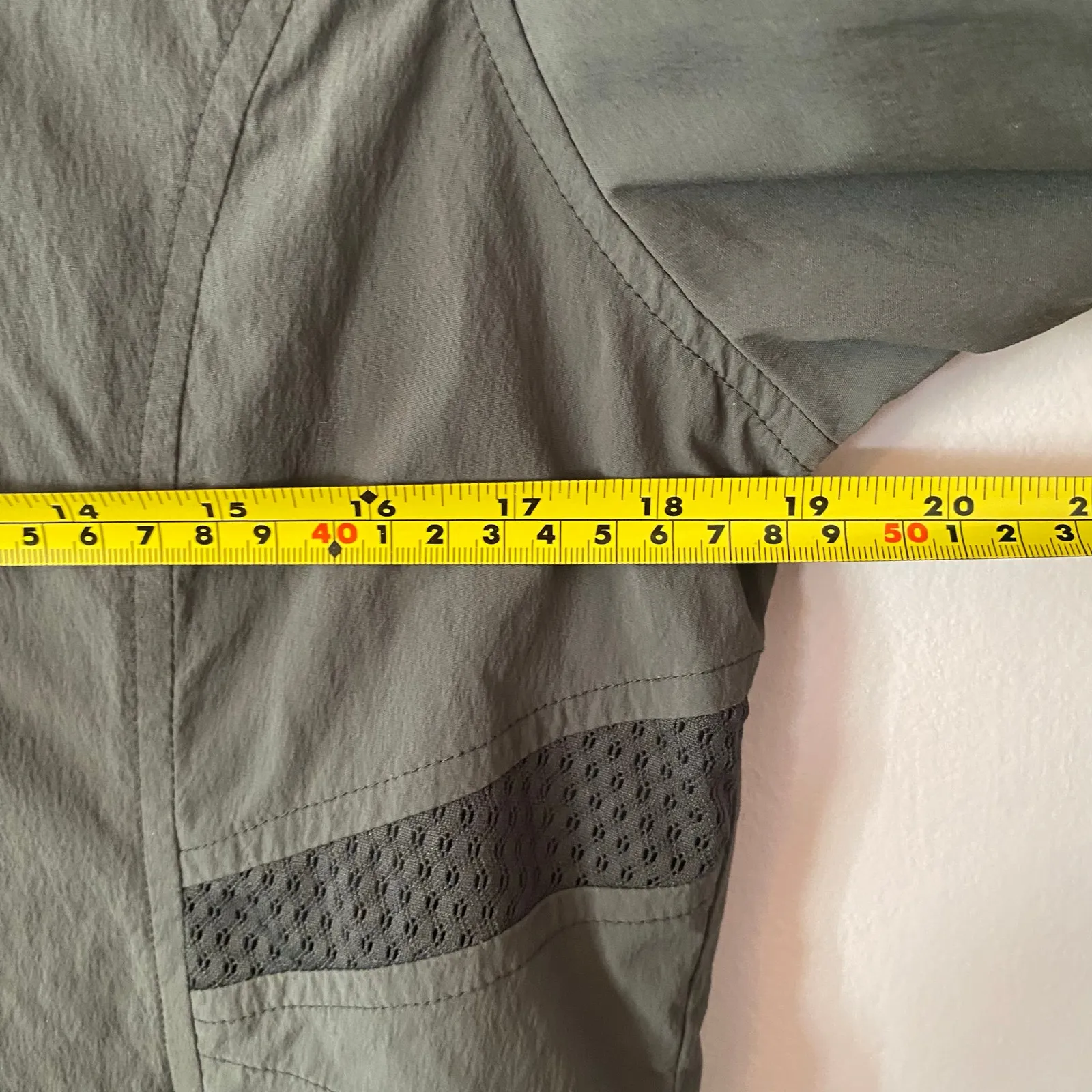 Royal Robbins Charcoal Gray Gorpcore Snap-up Long Sleeve Shirt Women size Medium - Image 7