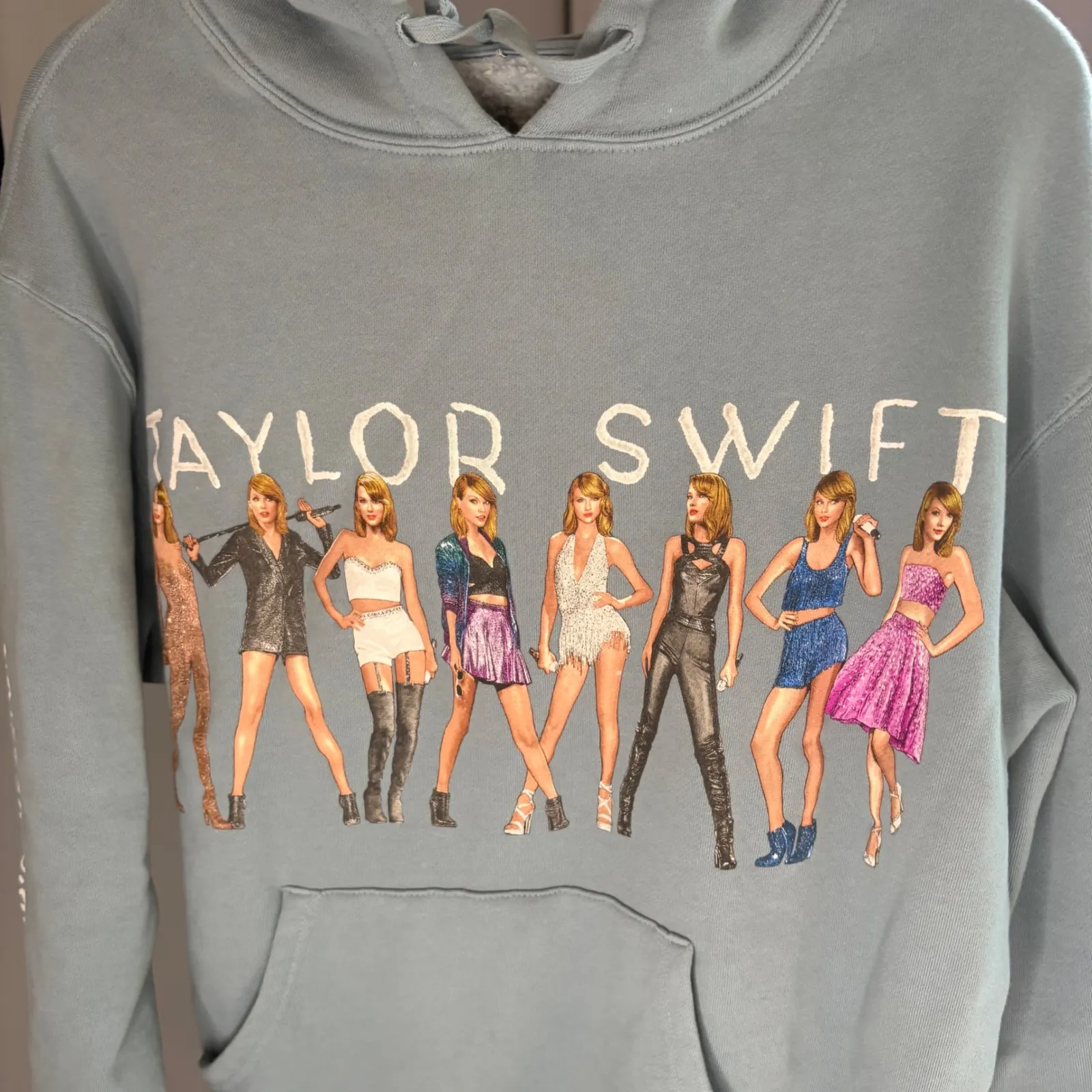 Taylor Swift 1989 Hoodie Pullover Graphic Print Sweatshirt Album Art. Size Small - Image 10
