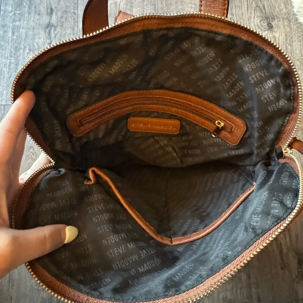 Steve Madden Camel Backpack With Bag Scarf - Image 5