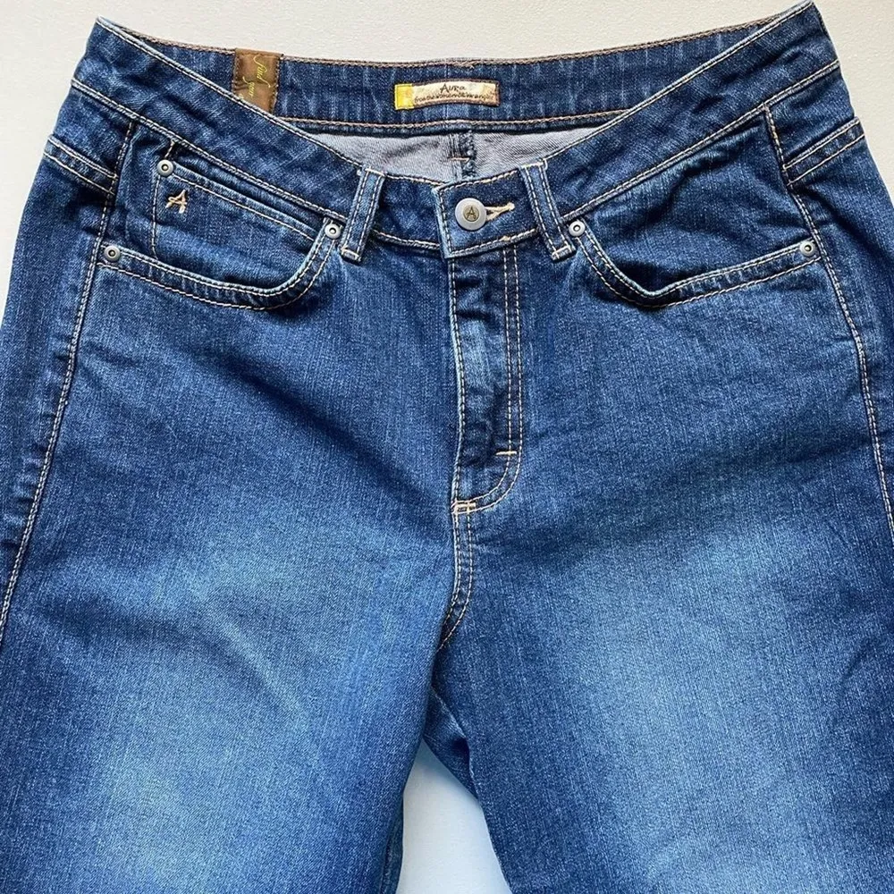 Wrangler Aura Bootcut Plain Pocket Blue Jeans size 8 - Image 3