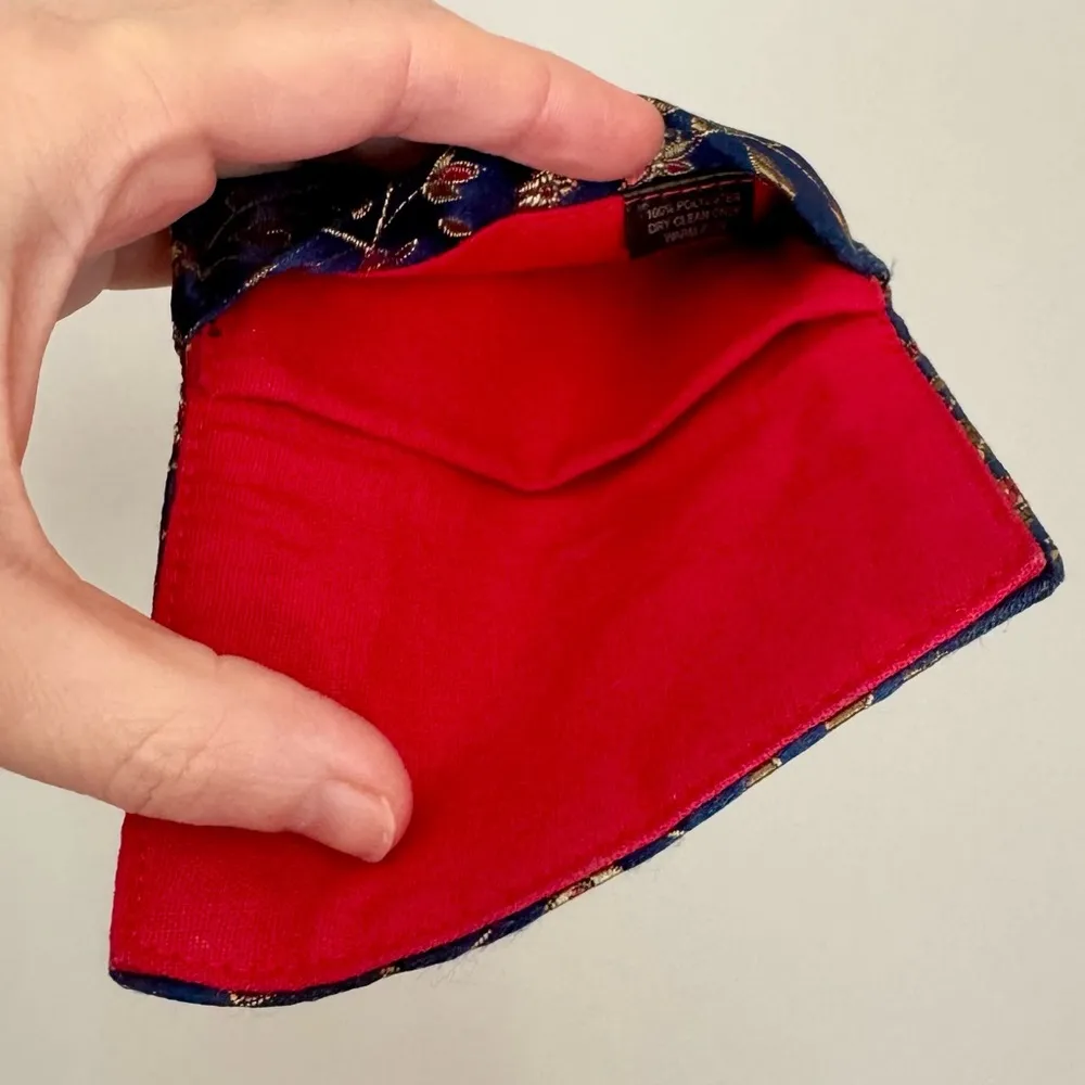 Vintage Chinese Floral Silk Embroidered Fold - Image 14